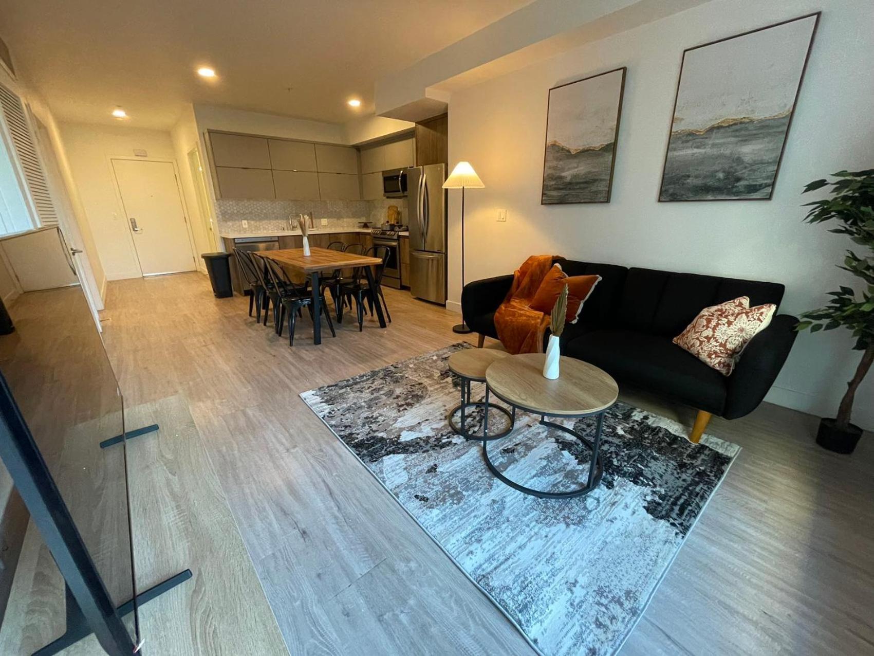 מלון לוס אנג'לס Chic Urban Retreat In Heart Of La, Steps From Attractions! מראה חיצוני תמונה