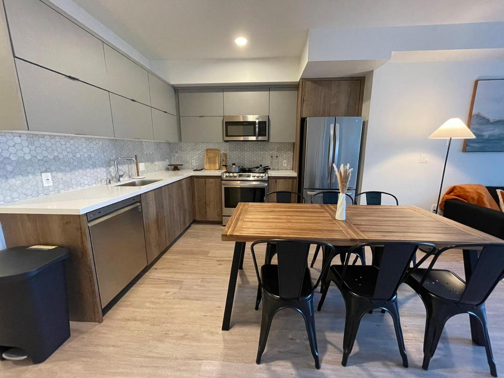 מלון לוס אנג'לס Chic Urban Retreat In Heart Of La, Steps From Attractions! מראה חיצוני תמונה