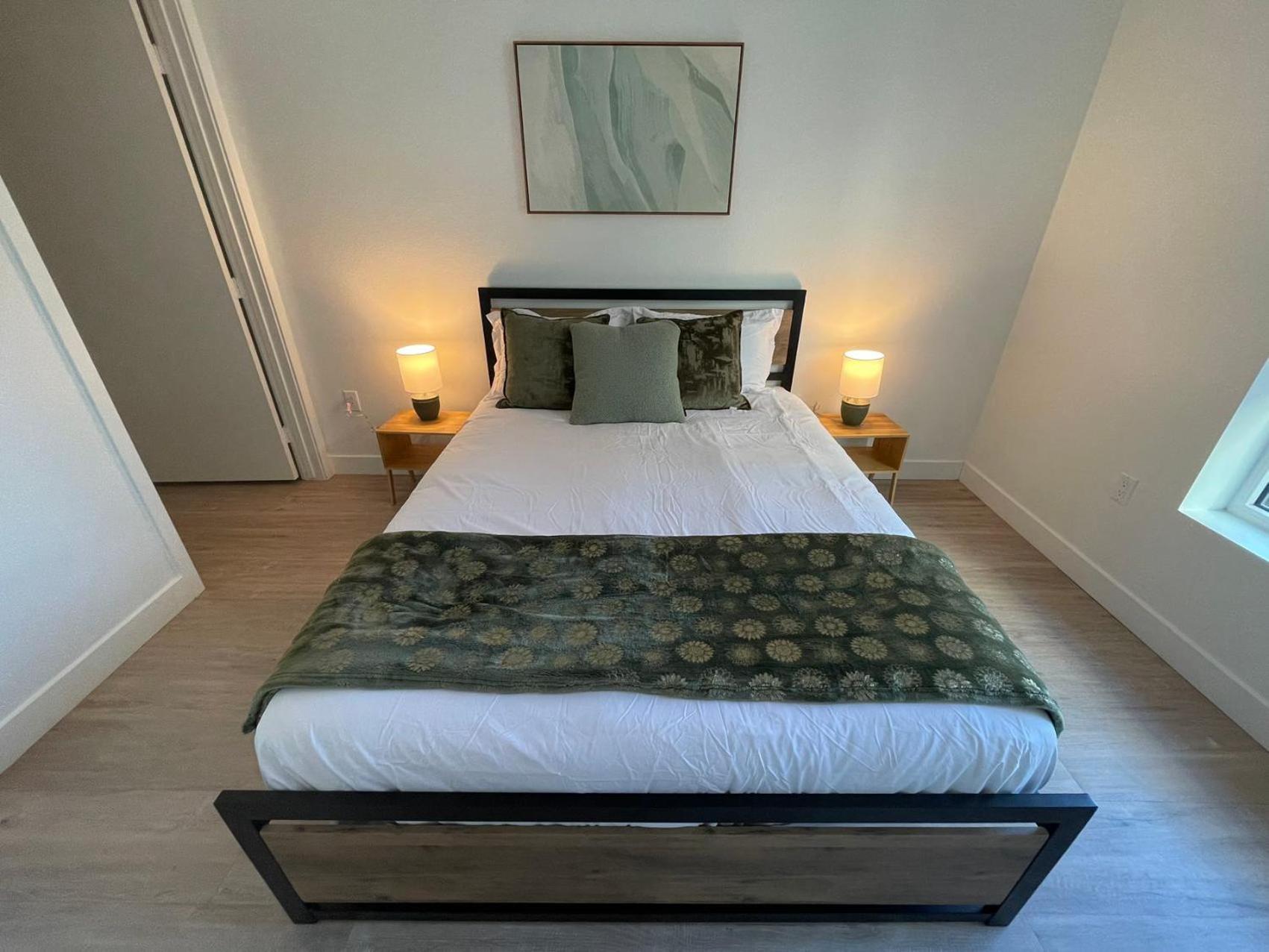 מלון לוס אנג'לס Chic Urban Retreat In Heart Of La, Steps From Attractions! מראה חיצוני תמונה