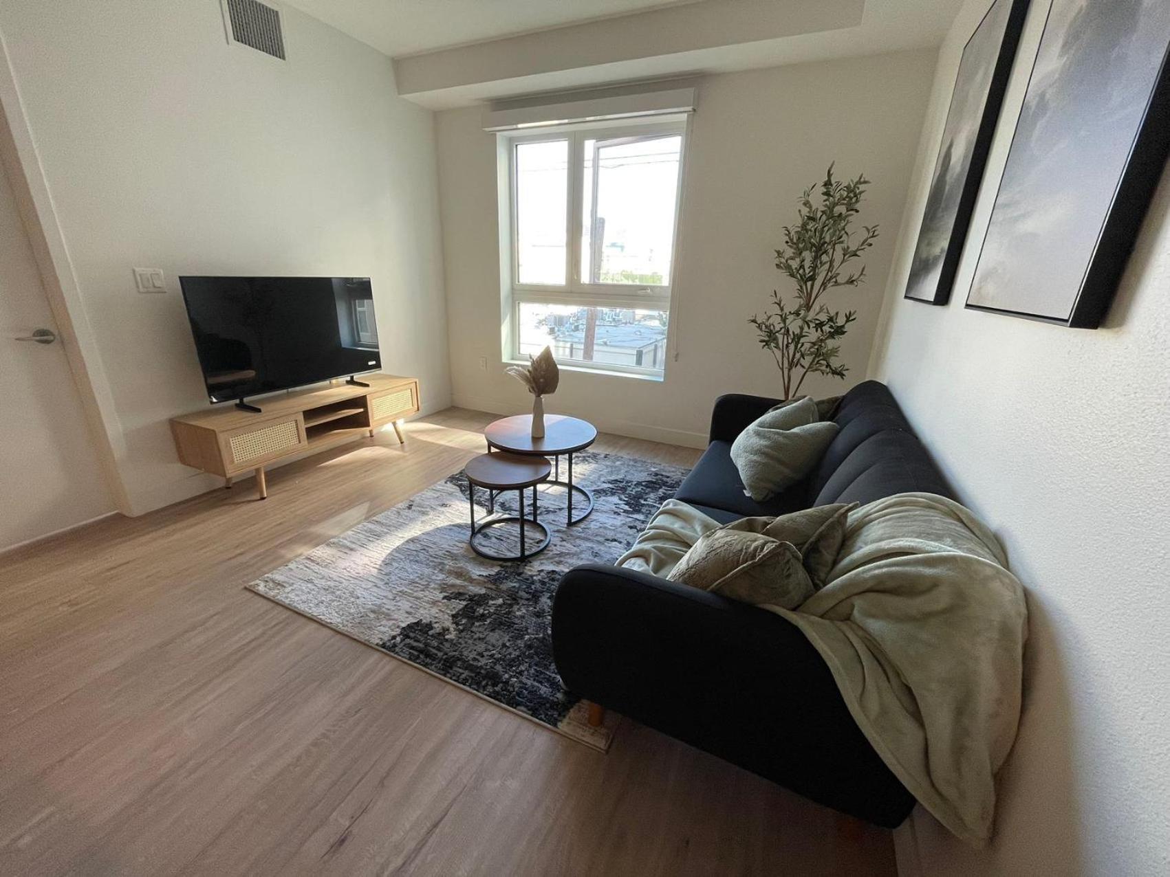 מלון לוס אנג'לס Chic Urban Retreat In Heart Of La, Steps From Attractions! מראה חיצוני תמונה